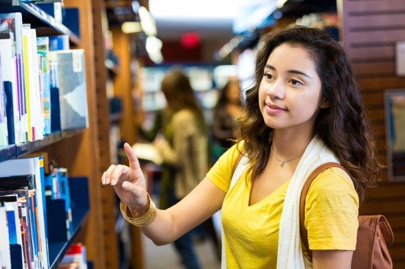 Tax Filing: DIY or Hire a Professional?