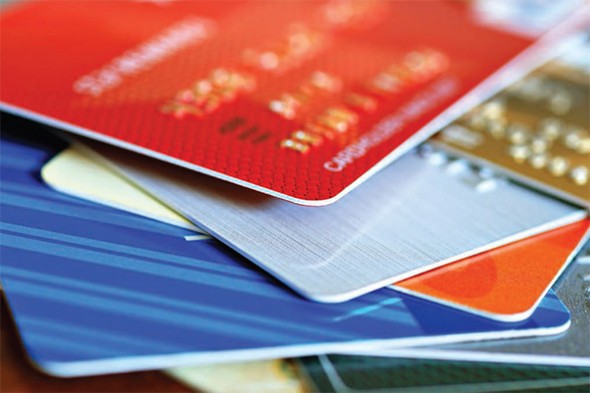 How to Choose Your First Credit Card