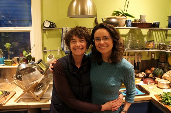 Avoid pitfalls when buying a house with someone who’s not a spouse