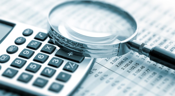 The risks of a pension plan include underfunding, employer failure, and limited benefits if taken over by the Pension Benefit Guaranty Corporation (PBGC).