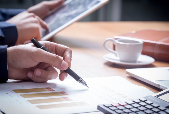 Investors reviewing index funds before investing.