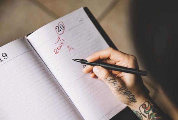 The Pros and Cons of Paying Rent With a Credit Card