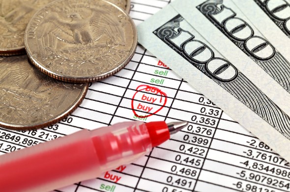 4 Ways Wealthy Investors Can Minimize Investment Taxes