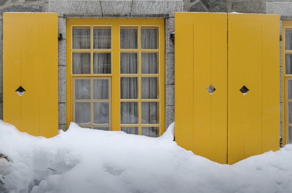 10 Things You Need in Your Winter Survival Kit