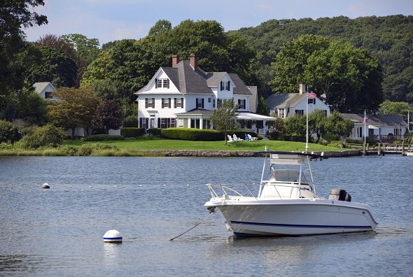 The Metro Areas with the Most Mansions