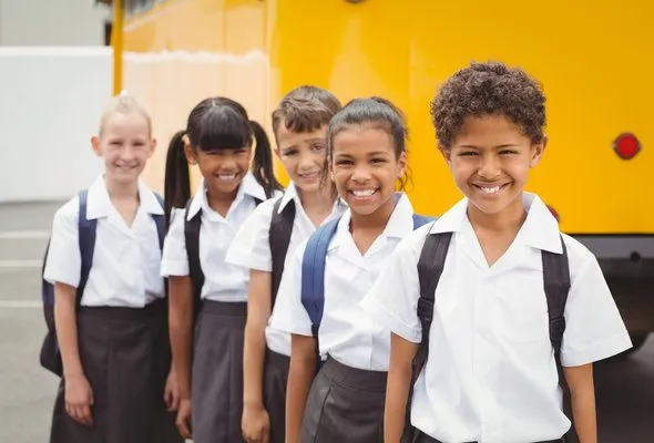 The Pros and Cons of School Uniforms