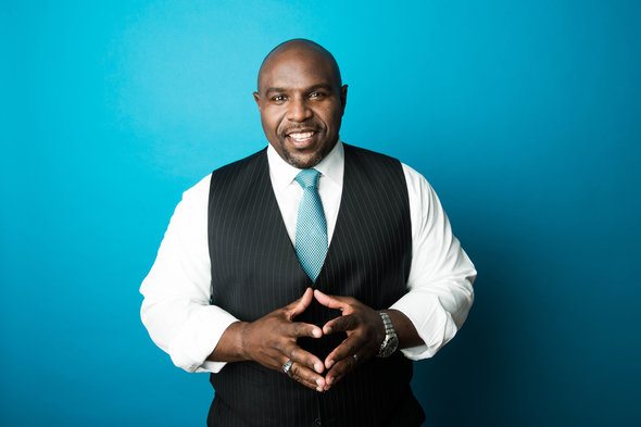 Chris Hogan: Financial Expert Profile