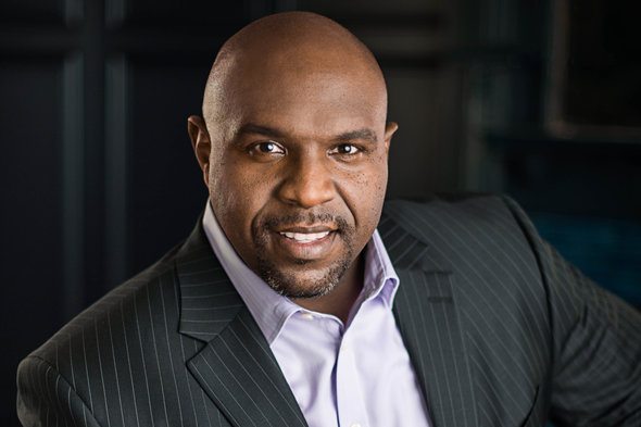 Chris Hogan: Financial Expert Profile