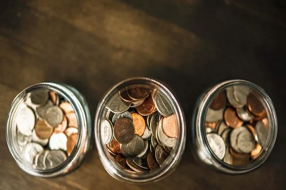 Roth IRA vs 401(k): What's the Difference?