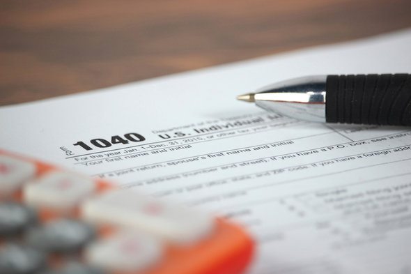 SmartAsset: 2023 TurboTax vs. TaxSlayer