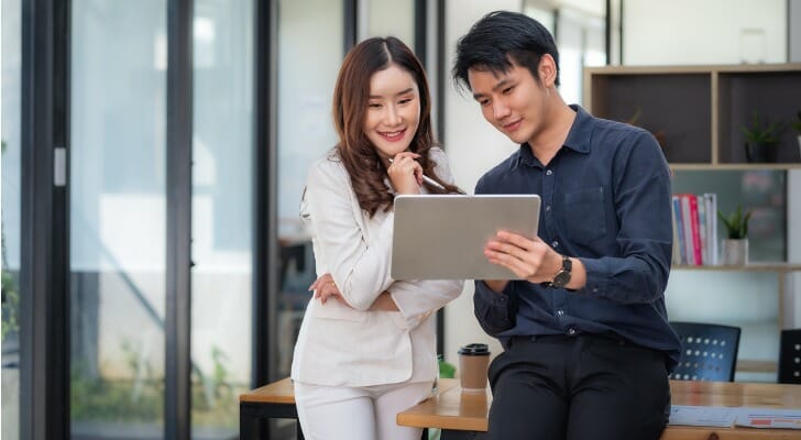 SmartAsset: What Does a Financial Advisor Do?