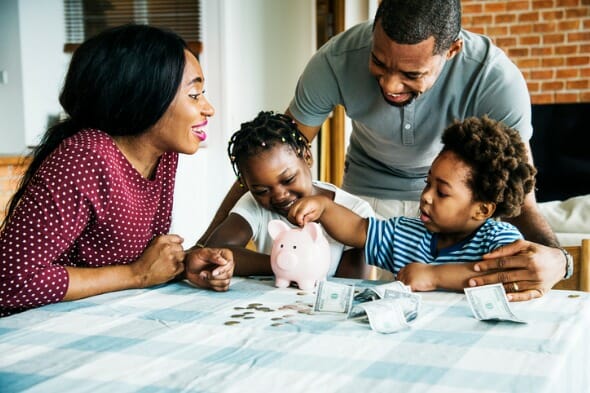 A family deciding between a money market vs. CD.