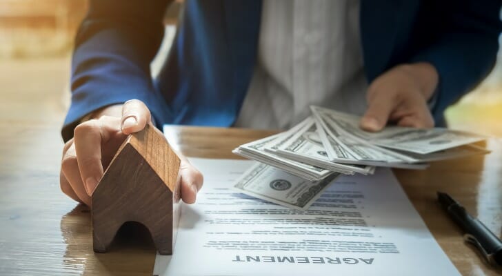 SmartAsset: What Is a Mortgage Prepayment Penalty?