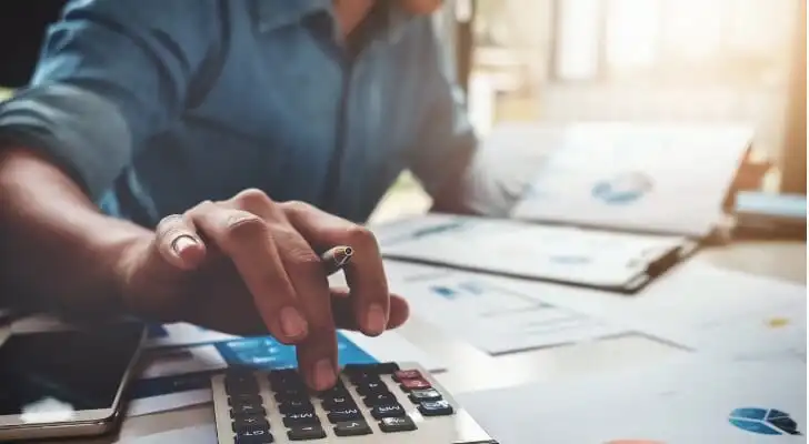 An investor reviews if he should invest in mutual funds.