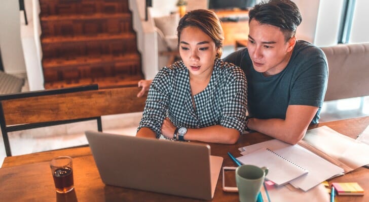 401(k) Tax Rules: Withdrawals, Deductions & More