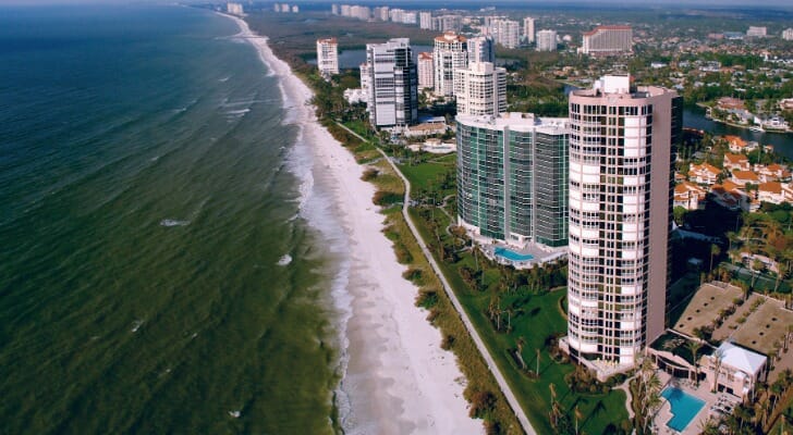 wealthy buying homes