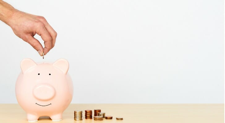 Should you choose a roth or traditional 401k?