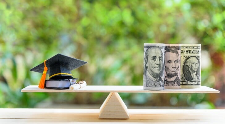 How do you qualify for a stafford loan?