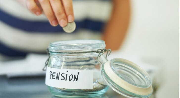 Choosing between a lump sum vs. annuity is an important decision to make regarding your pension.