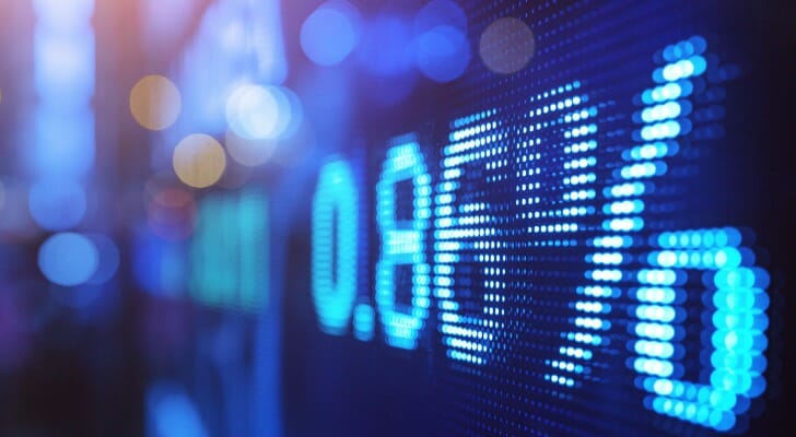 What is a closed end fund?