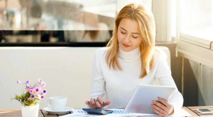 Here's a closer look at yield vs. return.