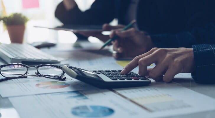 SmartAsset: What Is a Total Return Swap?