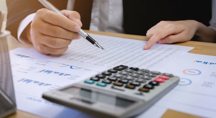 An investor reviewing the black-litterman model.