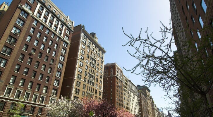 a multi-unit housing complex can be comprised of co ops or condominiums