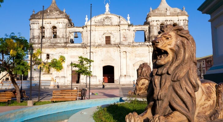 Nicaragua offers stunning coastlines along both the Pacific Ocean and the Caribbean Sea.