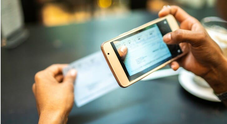 banks urging customers to use apps during the coronavirus quarantine.