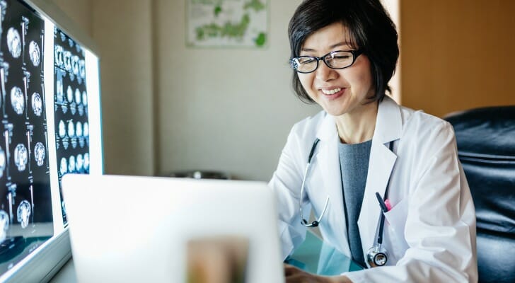 SmartAsset: Does Concierge Medicine Make Sense for You?