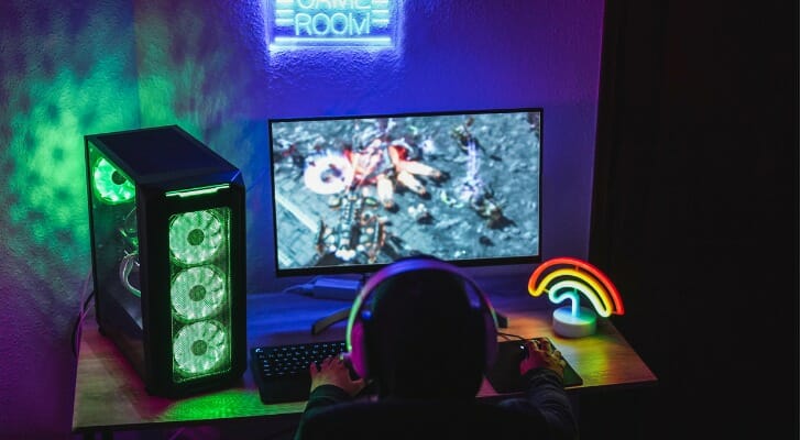 SmartAsset: How to Invest in Esports