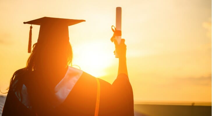 SmartAsset: How to Pay for College