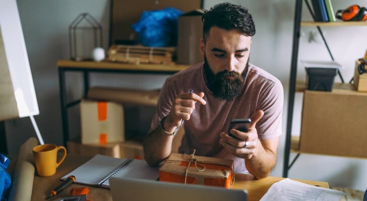 SmartAsset: TD Ameritrade vs. Robinhood