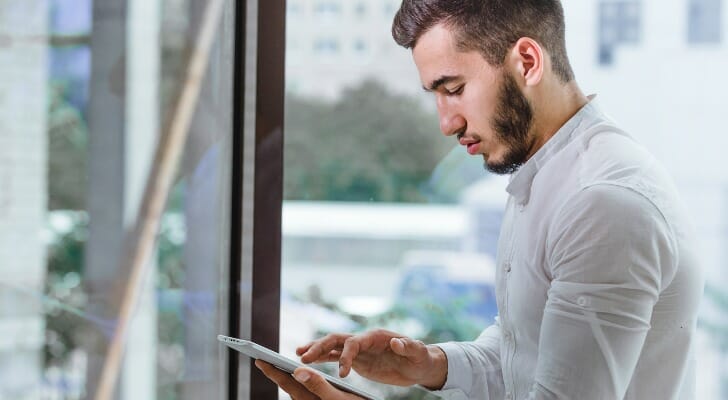 SmartAsset: NinjaTrader Review 2023 - Fees, Services and More