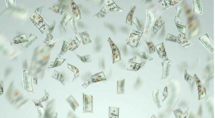 SmartAsset: What Is a Sales Load and How Is It Calculated?