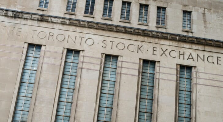 SmartAsset: How to Invest in the Toronto Stock Exchange