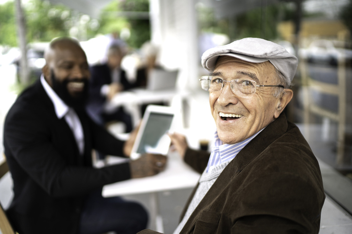 An advisor meets with a potential client.