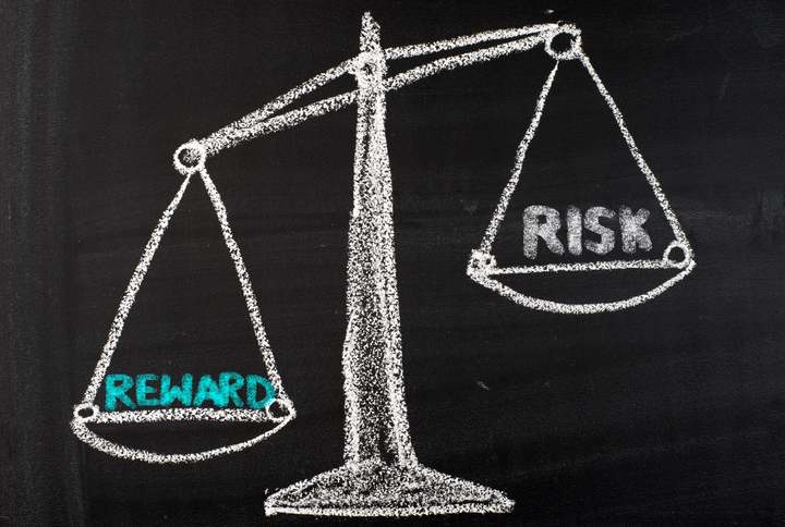 Before investing in warrants vs options, it helps to weigh the risks vs rewards.