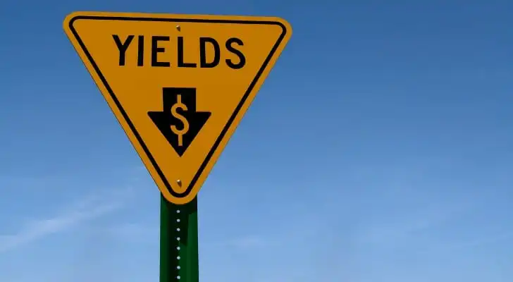 Yield sign