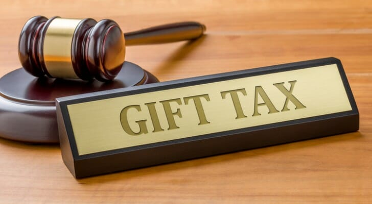 SmartAsset: Gift Tax, Explained: 2022 and 2021 Exemption and Rates