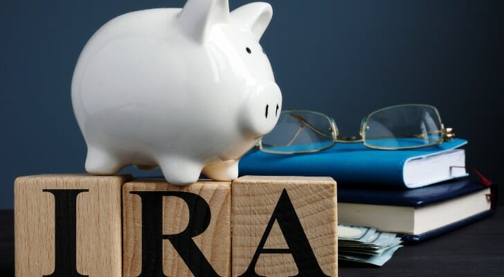 SmartAsset: 403b vs. IRA