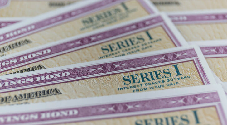 when do savings bonds mature