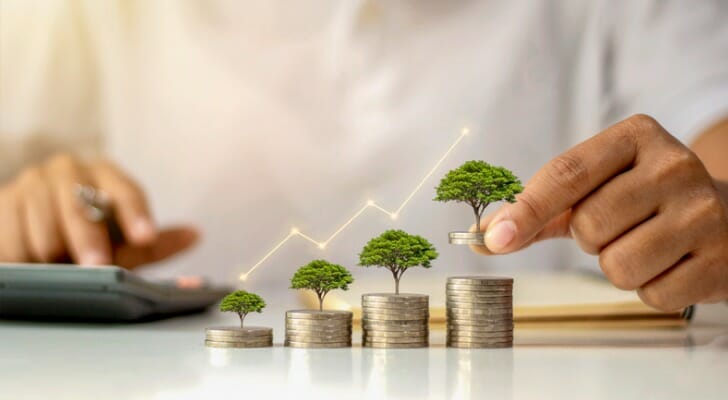 minimum investment for financial advisor