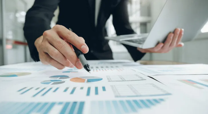 long term vs short term investment