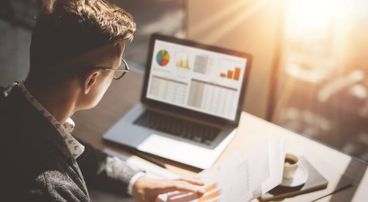 SmartAsset: Schwab Follows Fidelity in Offering Direct Indexing to Investors