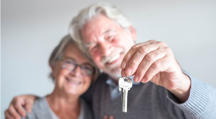 can a retired person qualify for a mortgage