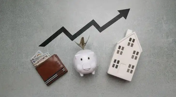 cost of living vs inflation