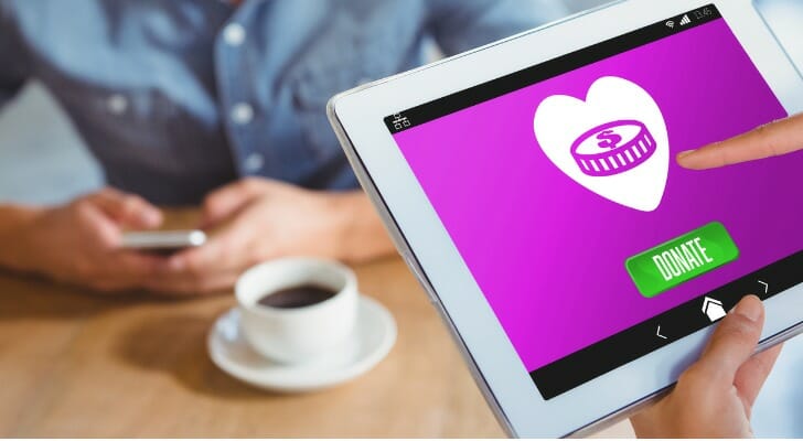 donor advised fund vs private foundation