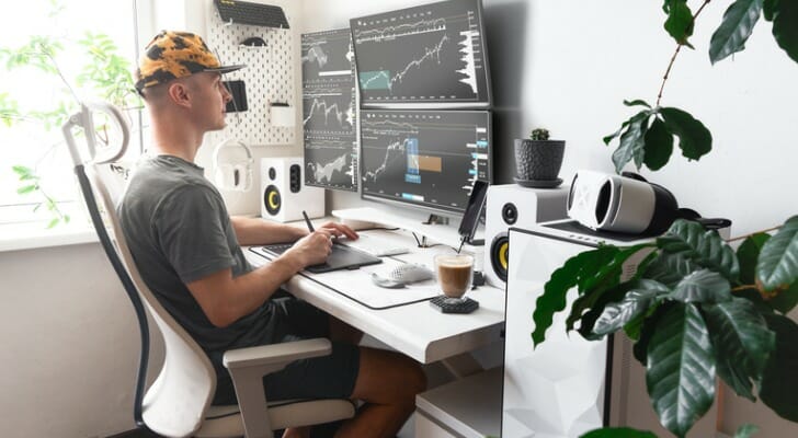 how does inflation affect cryptocurrency